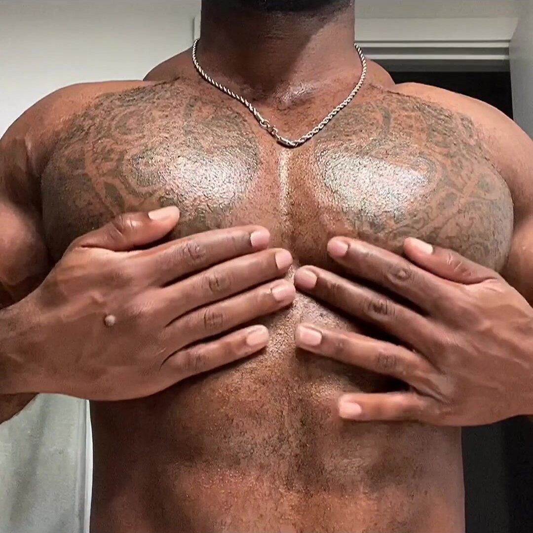 Muscle worship - video 40