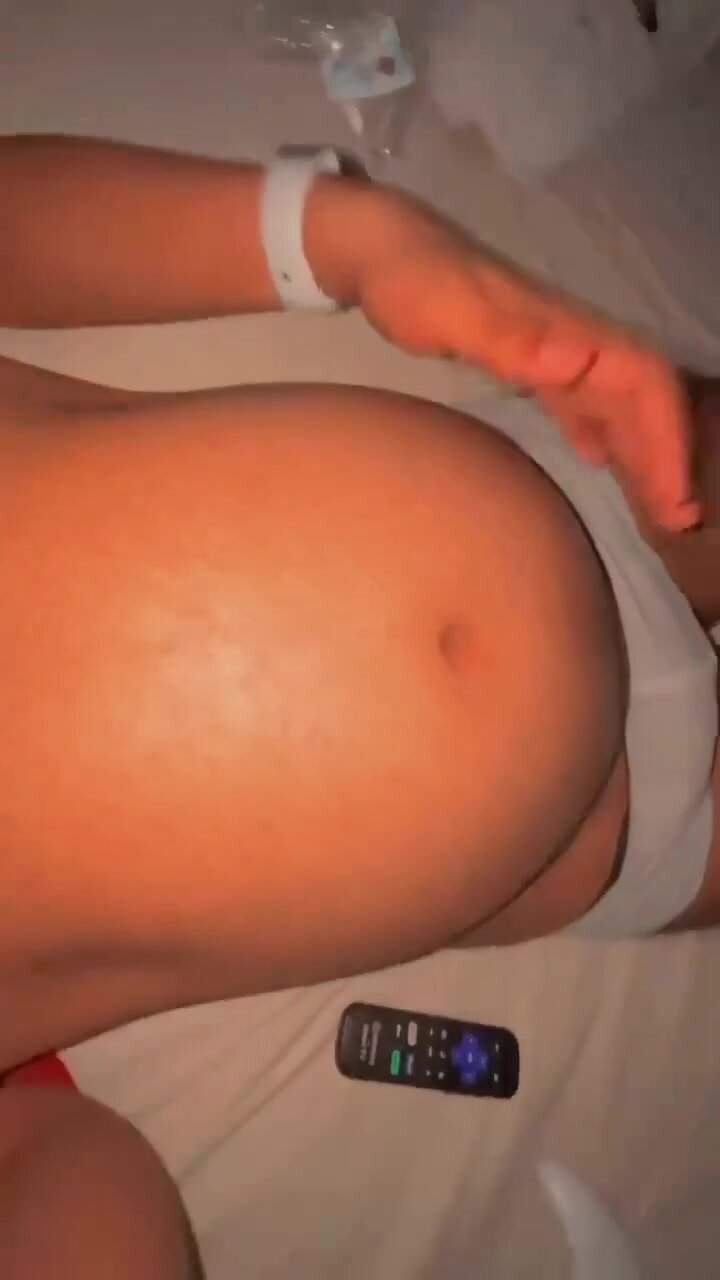 mpreg belly - video 3