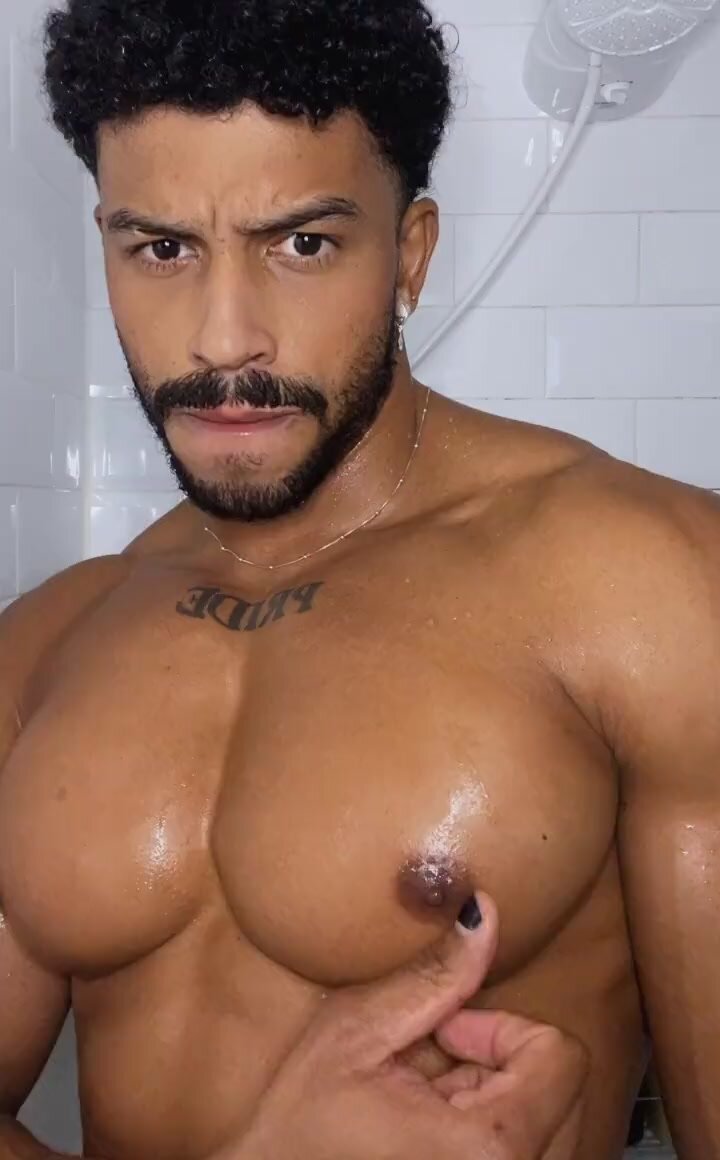 Hot muscle guy nipples