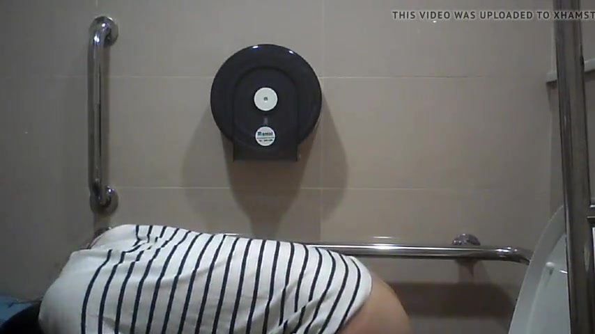 Girl Peeing On Toilet - video 2