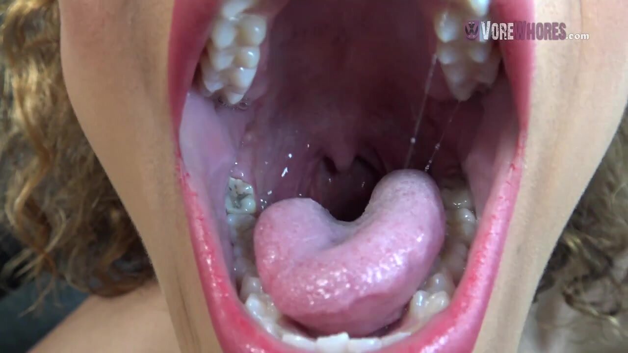 Tongue: String Vore - ThisVid.com