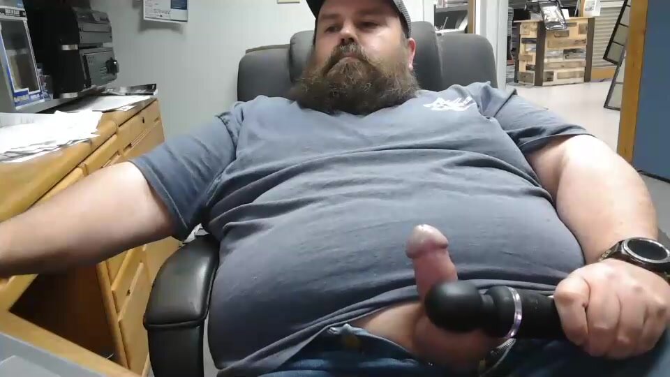 Small Cock White Chubby Guy Huge Load