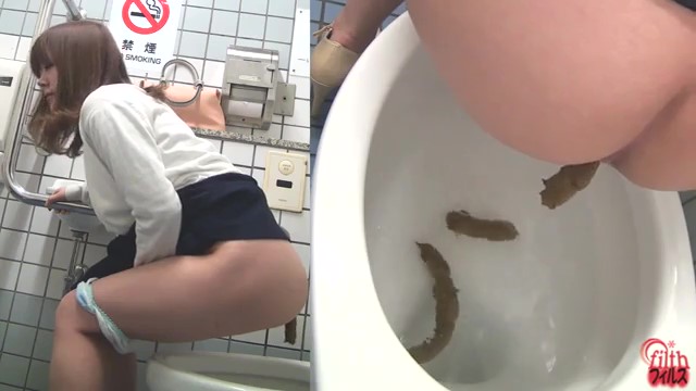Asian girl pooping above toilet 1 - video 2