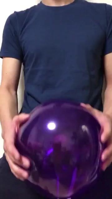 Cup into balloon