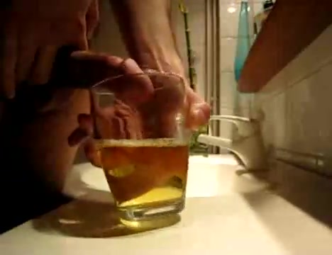 Cocktail: Cumming in a piss-filled glass