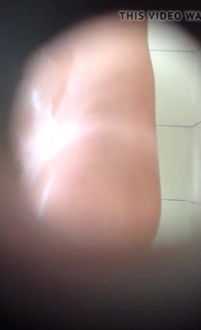 shower masturbation voyeur
