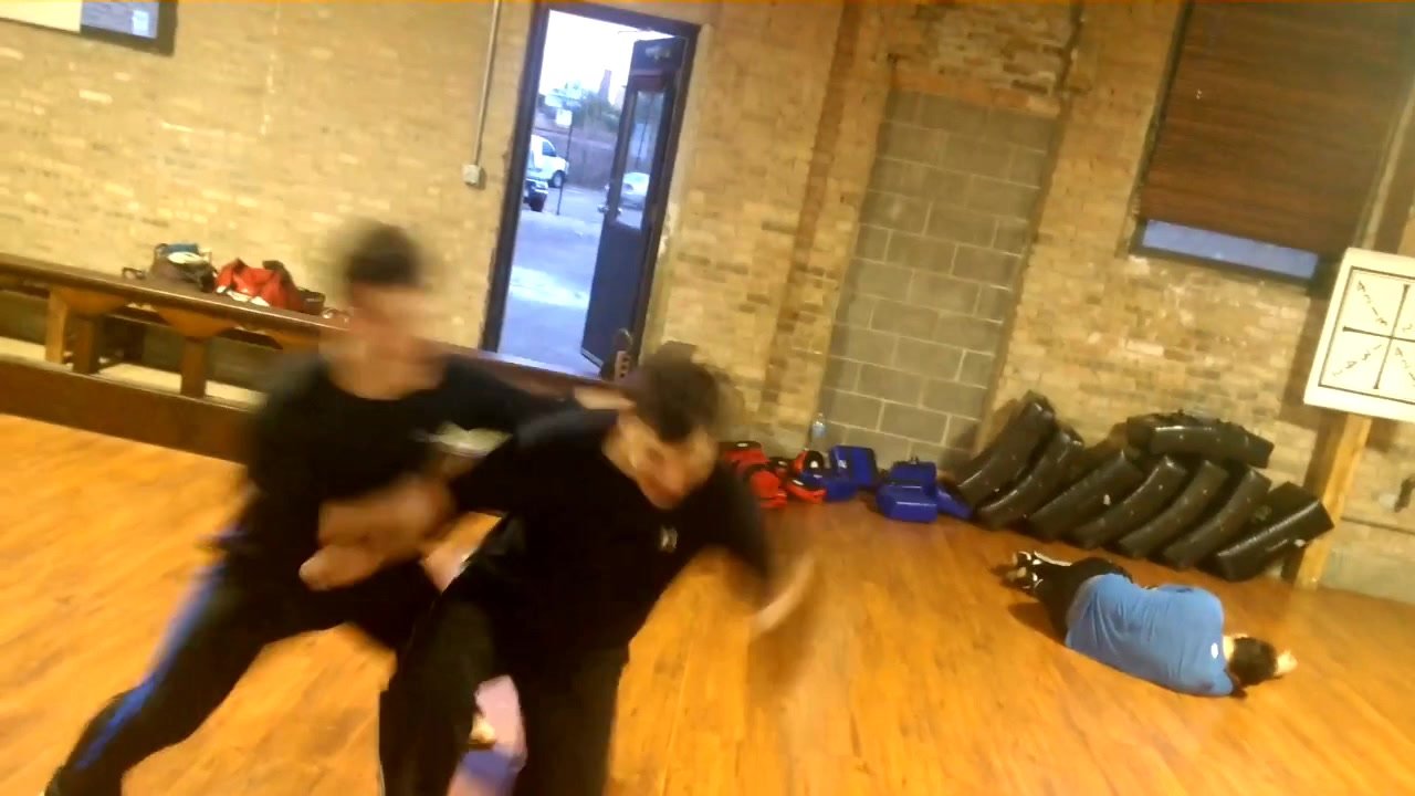 Quick fight and neck snap