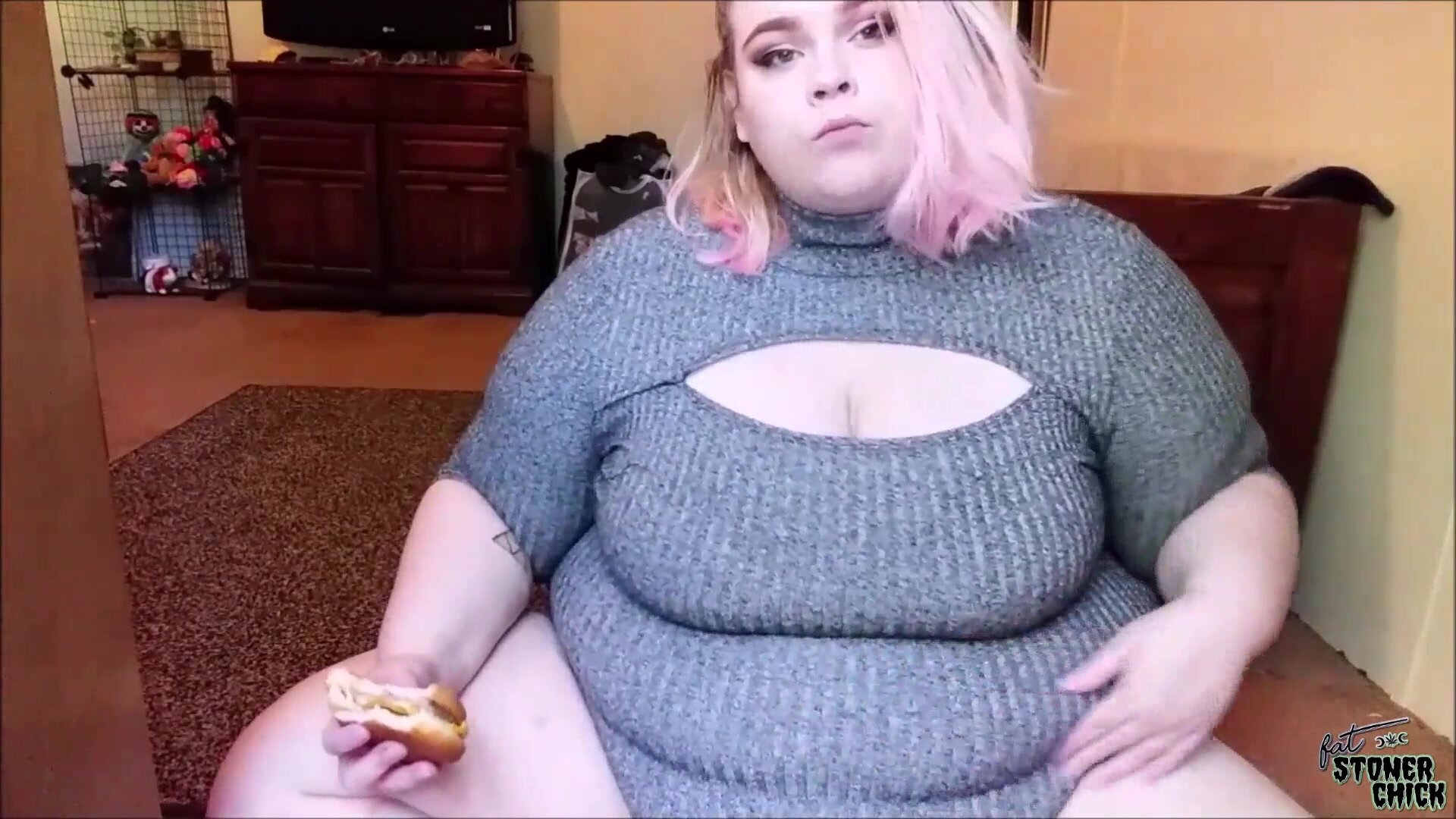 Fat Stoner Chick eats hamburgers and burps..