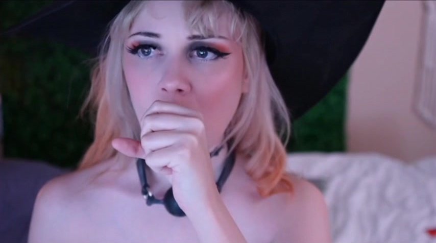 Sick camgirl coughing a lot - video 60