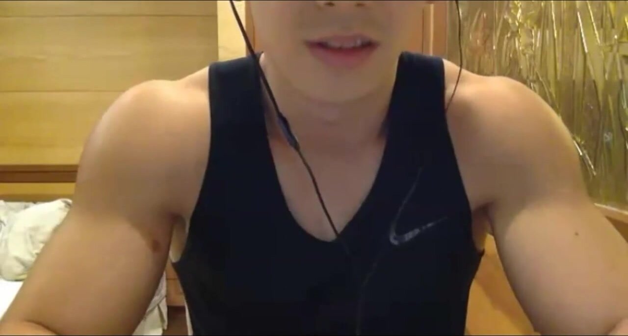 Sexy Jock Muscle Webcam