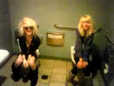 Double pee - video 3