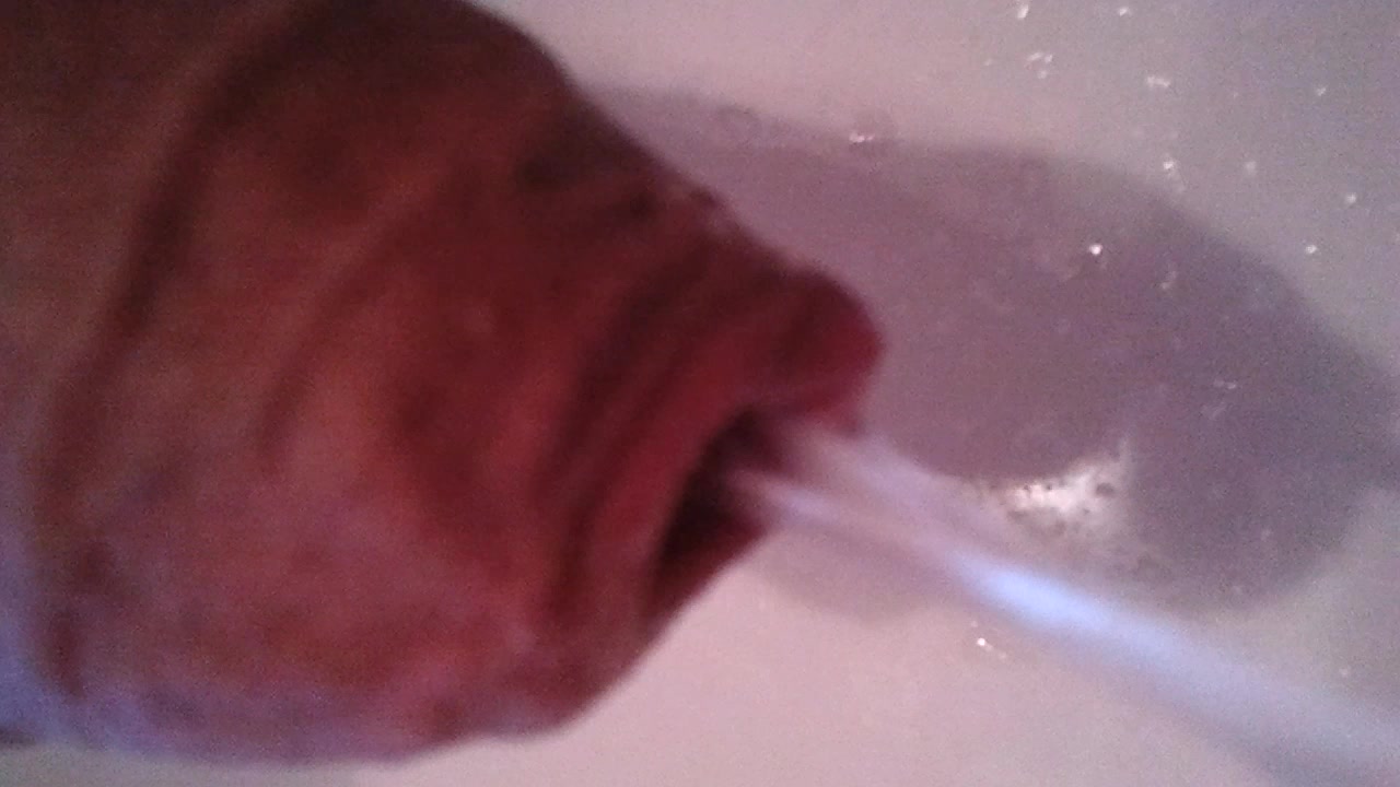 pissing in the sink and jerking it