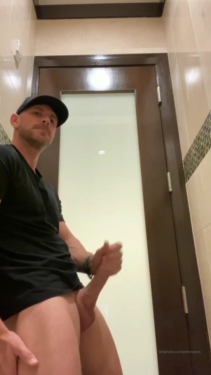 Bathroom jerk session