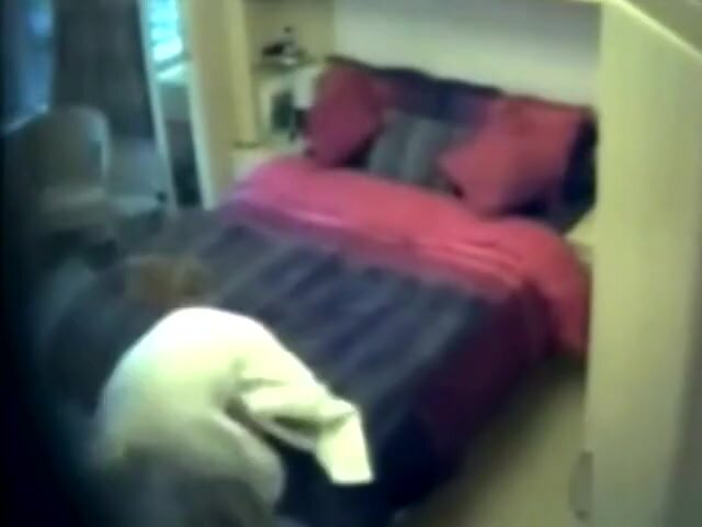 Hidden cam 16 - Wife masturbates in bed after bath
