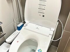 Using bidet while pooping
