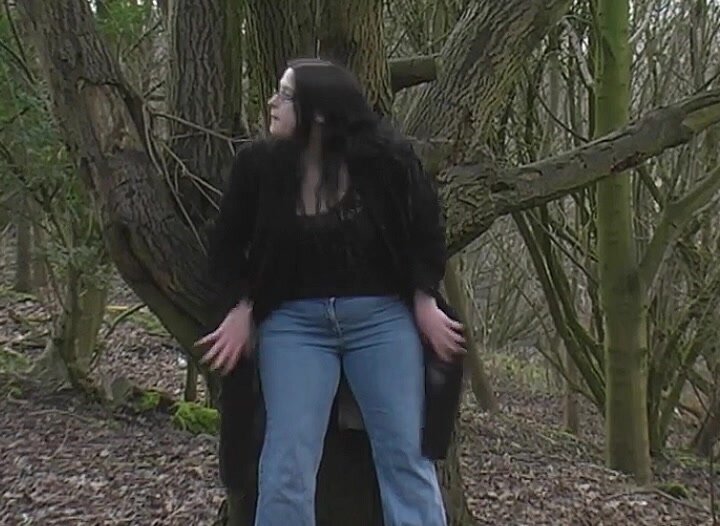 Chubby girl pees her pants in the woods