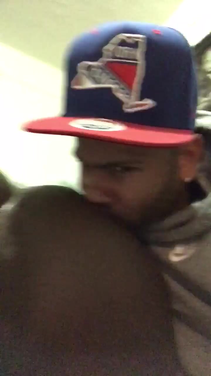 Eat that booty boy - video 2