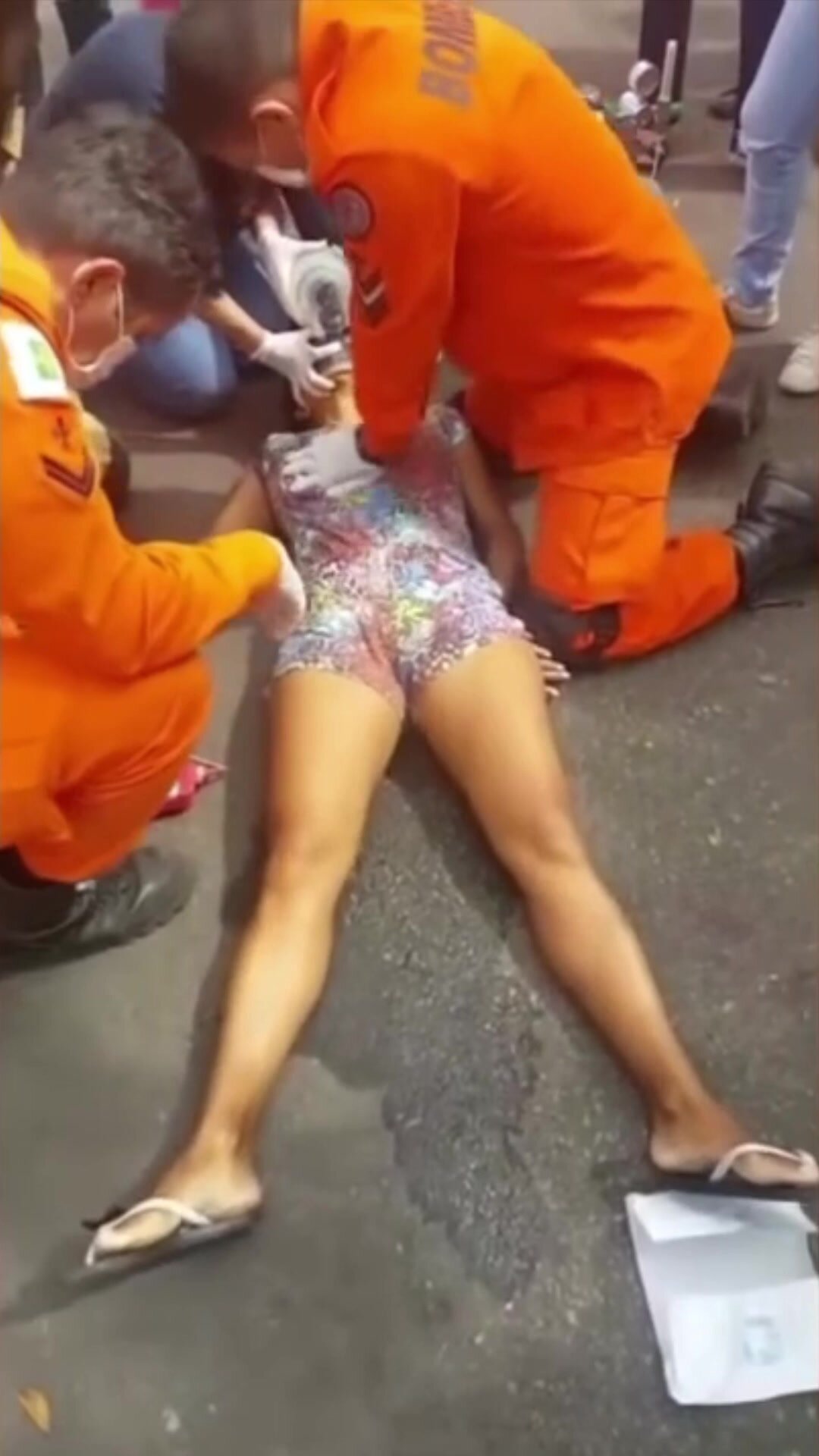 real cpr woman on street