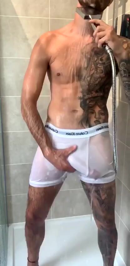 Shower bulge