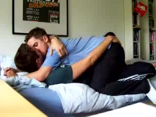 Guy Kiss