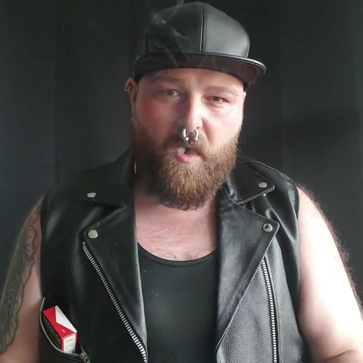 Leather smoker - video 19