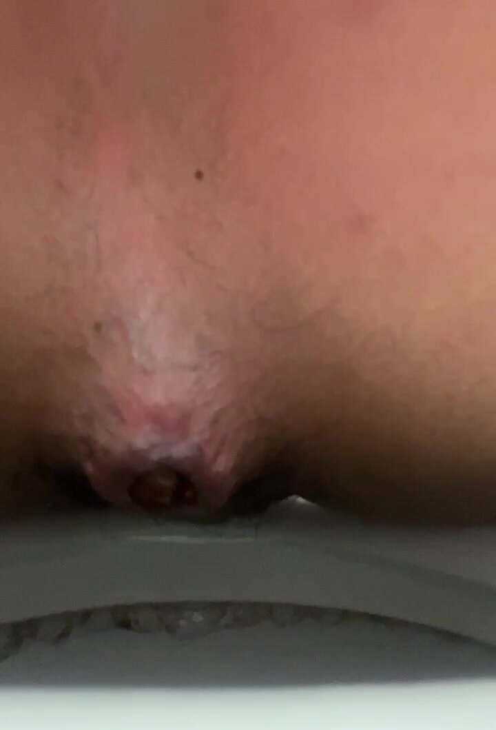 shitting in toilet - video 4