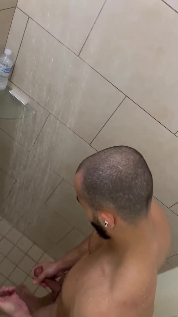 Spy Shower Cum - video 2