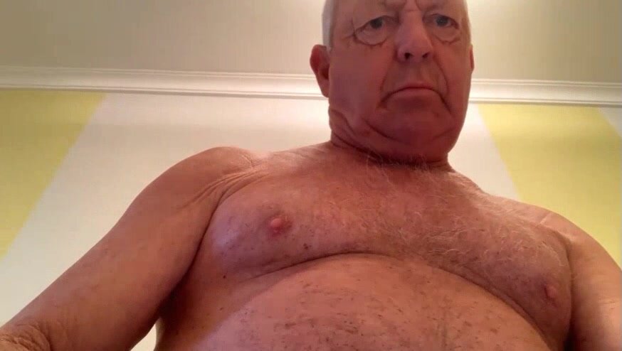 Daddy strokes on cam - video 195