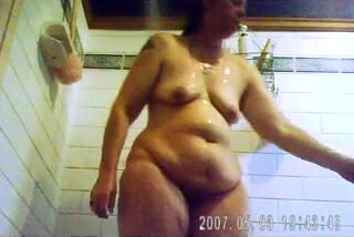 Chubby Masturbating in the shower