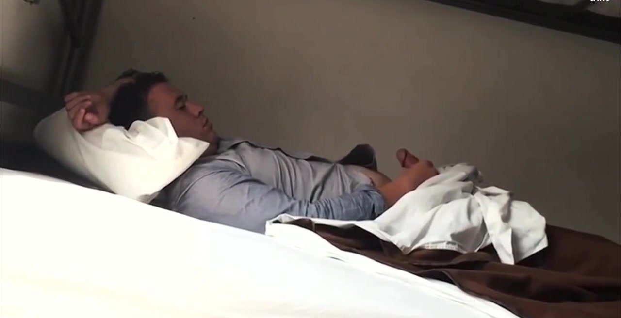 Hostel Exhibitionist