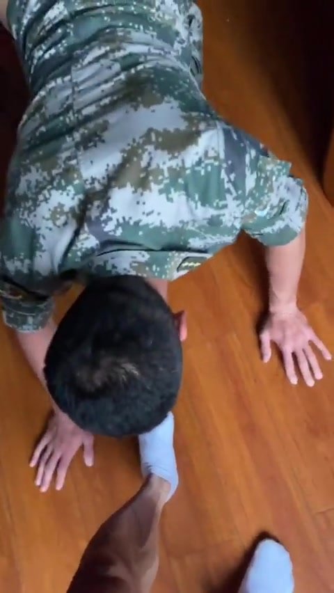 soldier fucked - video 2