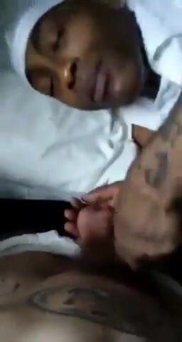 Sucking dick in prison - video 2