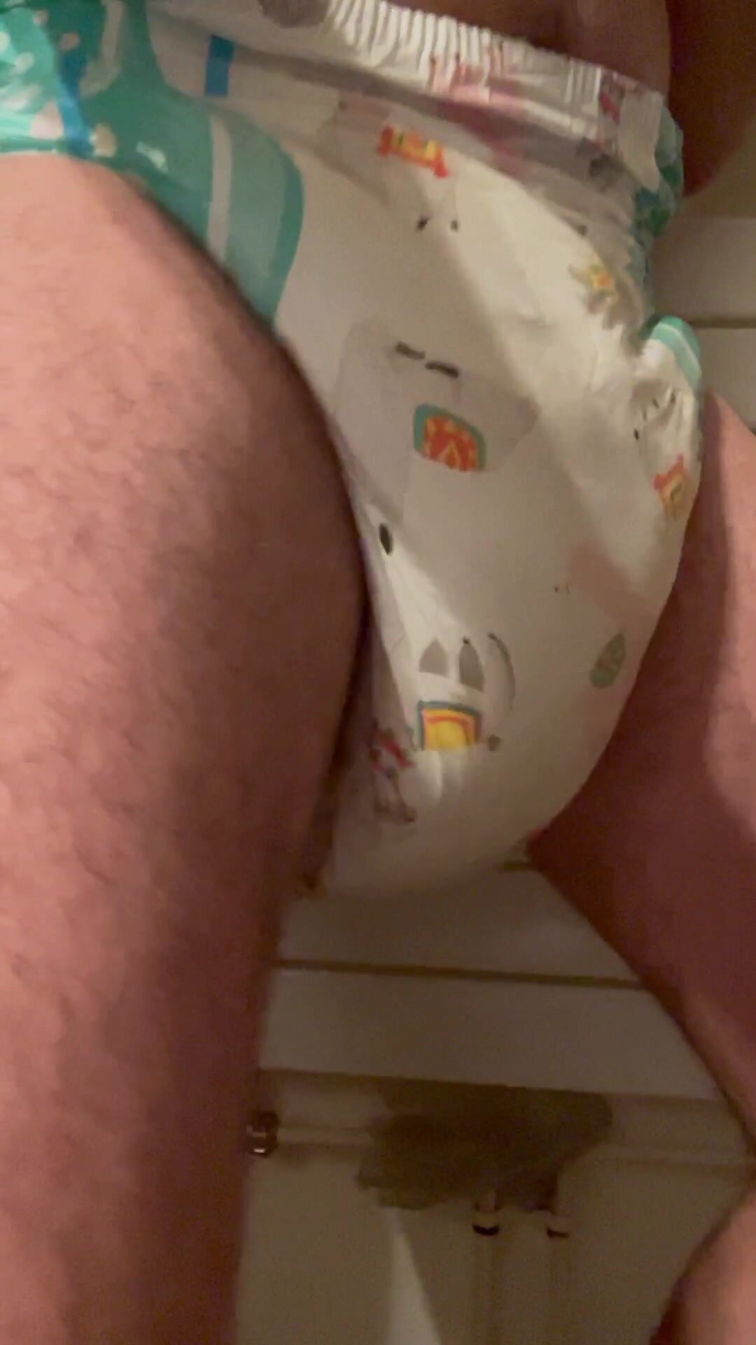 Shaking diapers