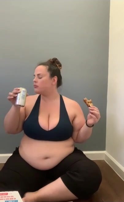 bbw stuffing huge thick belly 6