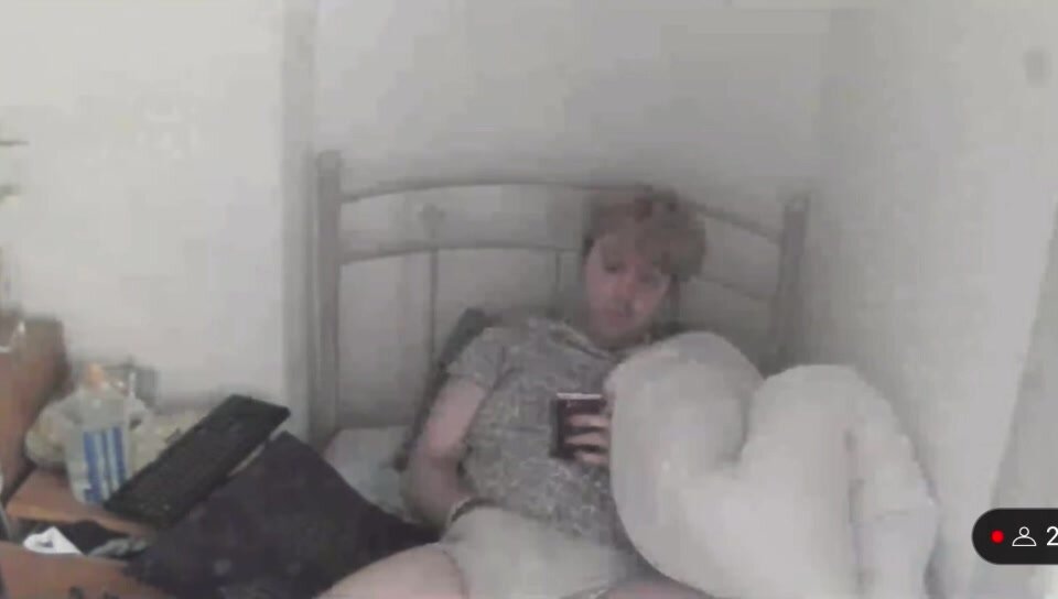 Irish Sleep Streamer Risks It All