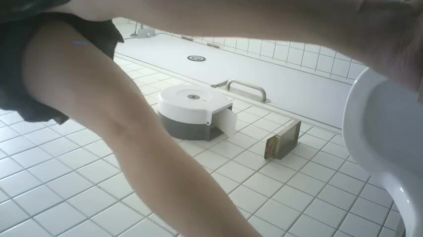 chinese toilet voyeur - video 43