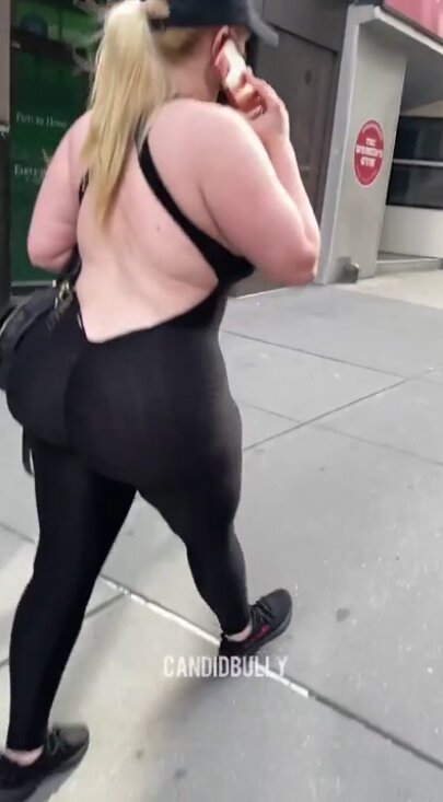 MONSTER BOOTY BBL PAWG ALL BLACK TIGHTS CANDID