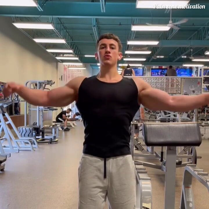 20 inch biceps by 20