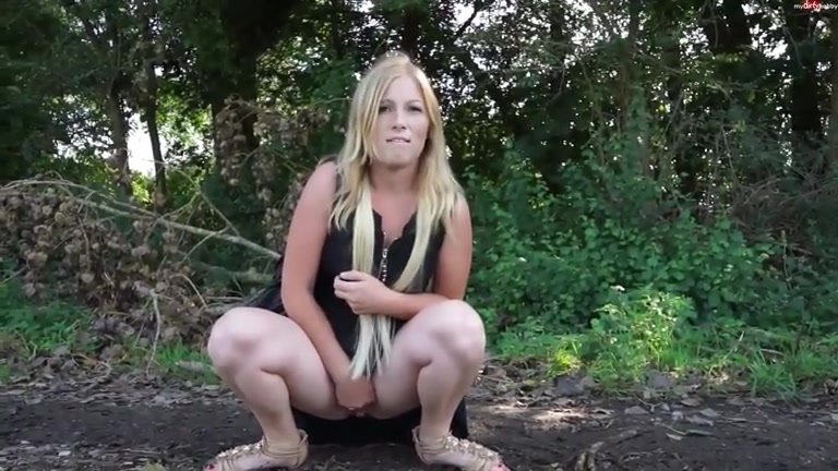 Public  Pissing - Sweet blonde girl outdoor pee