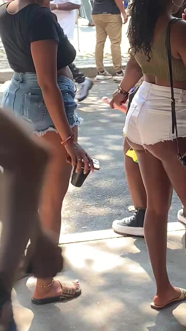 Candid parade booty