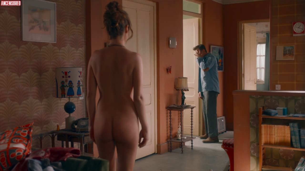 Naked Alice Pol in Cest magnifique (2021)