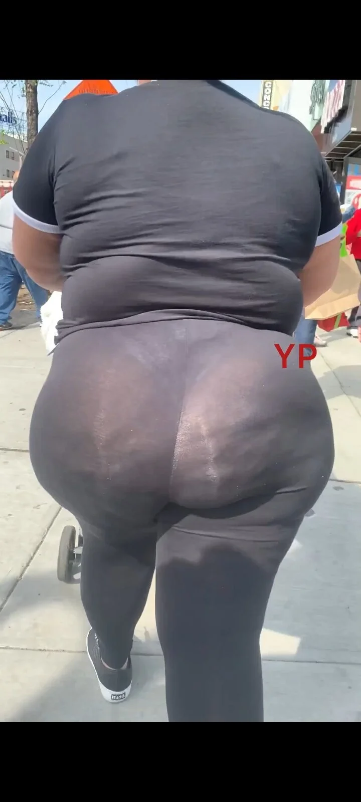 Biggg asss: BIG SEXY JUMBO BBW ASS CANDID… ThisVid.com