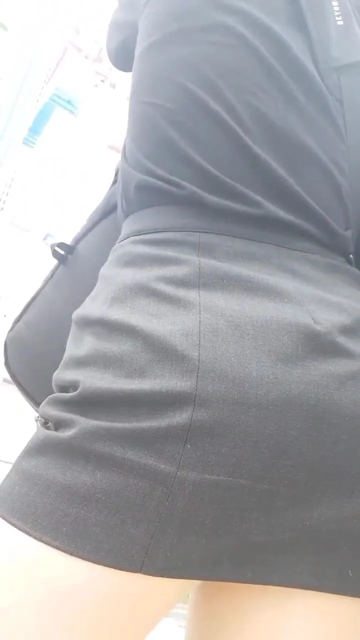 Video: Korean teen upskirt - video 8 - ThisVid.com