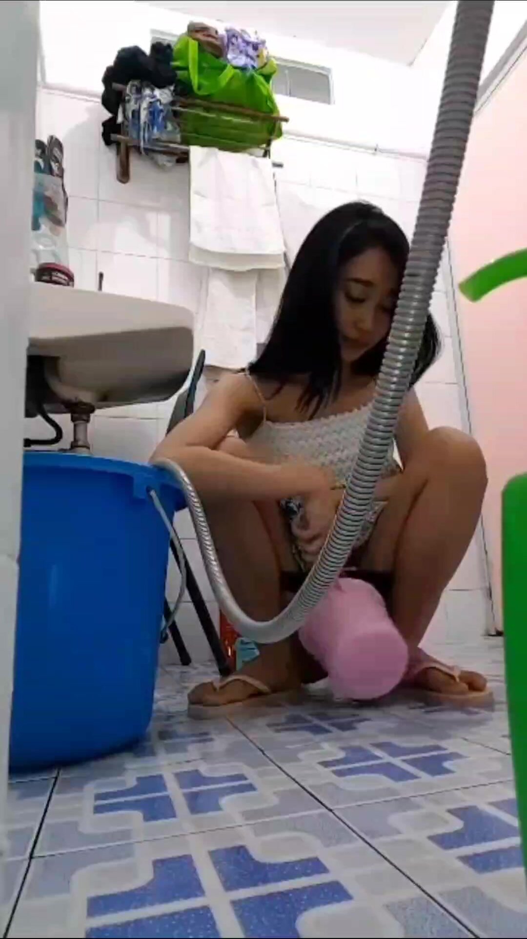 Pretty girl washing pussy