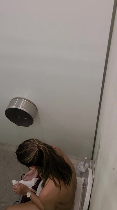 on the toilet - video 8