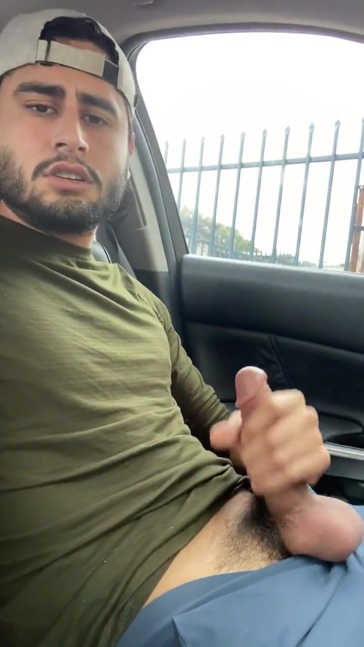 Cute guy cums fast in the car