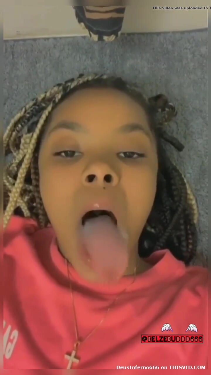 Latina Girl Long Tongue Fetish - video 3