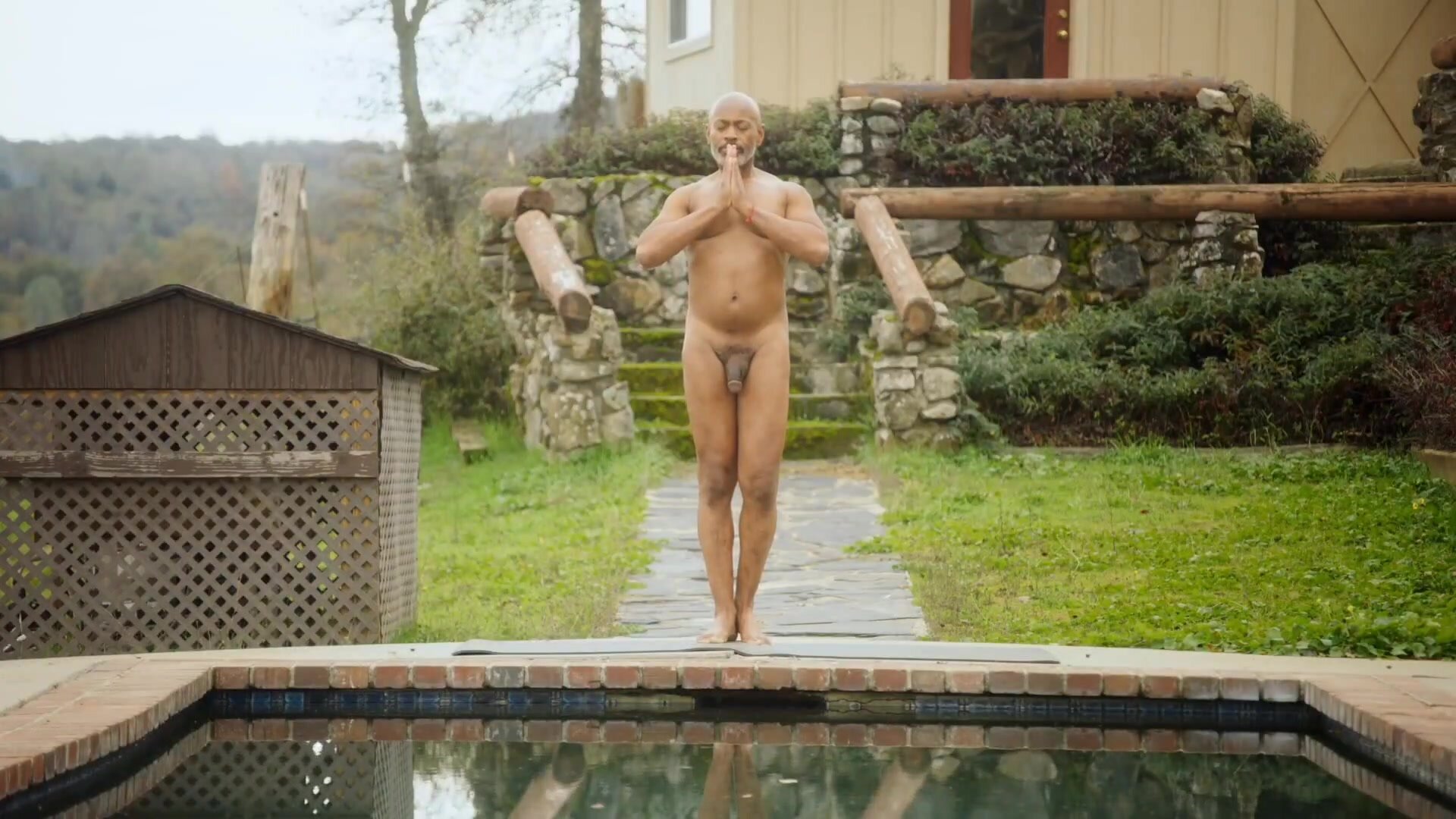 Nude Black Mature Actor Does Nude Outdoor Yoga
