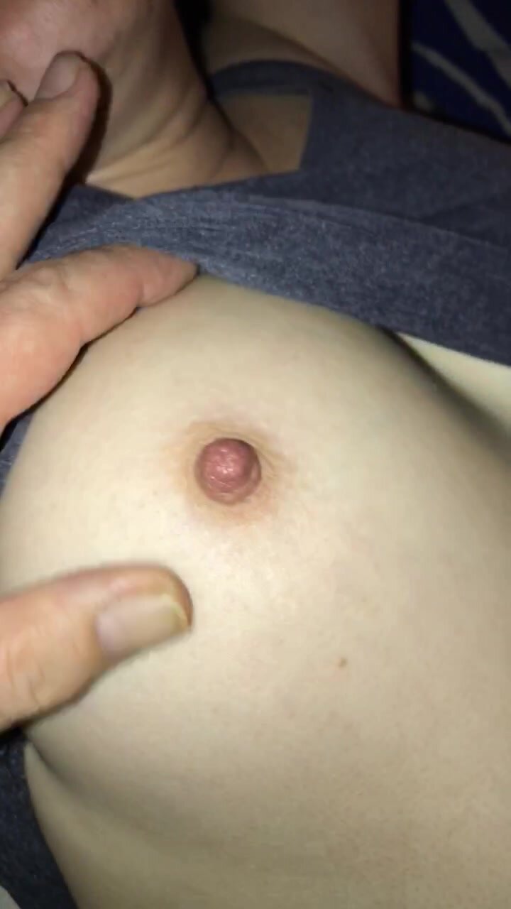 Amateur Milf Hard Nippel Play  of tiny tits