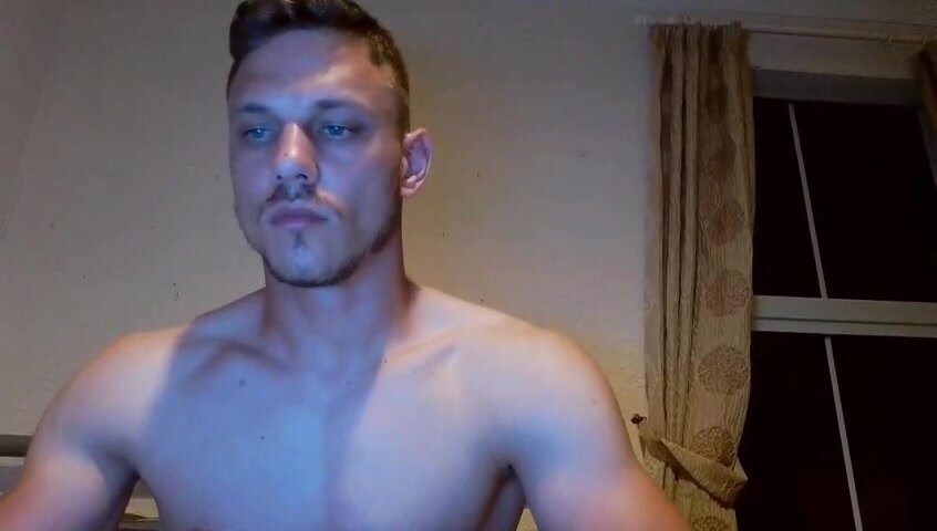 fit straight guy cum show